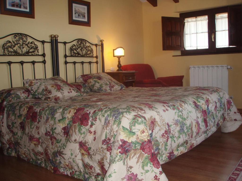 Posada De La Abadia - Adults Only Santillana del Mar Exterior photo