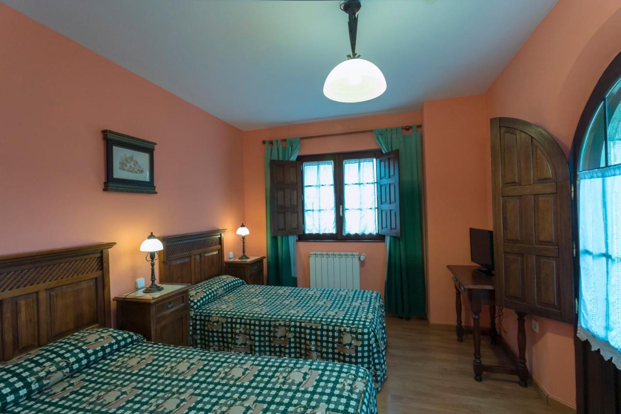 Posada De La Abadia - Adults Only Santillana del Mar Exterior photo