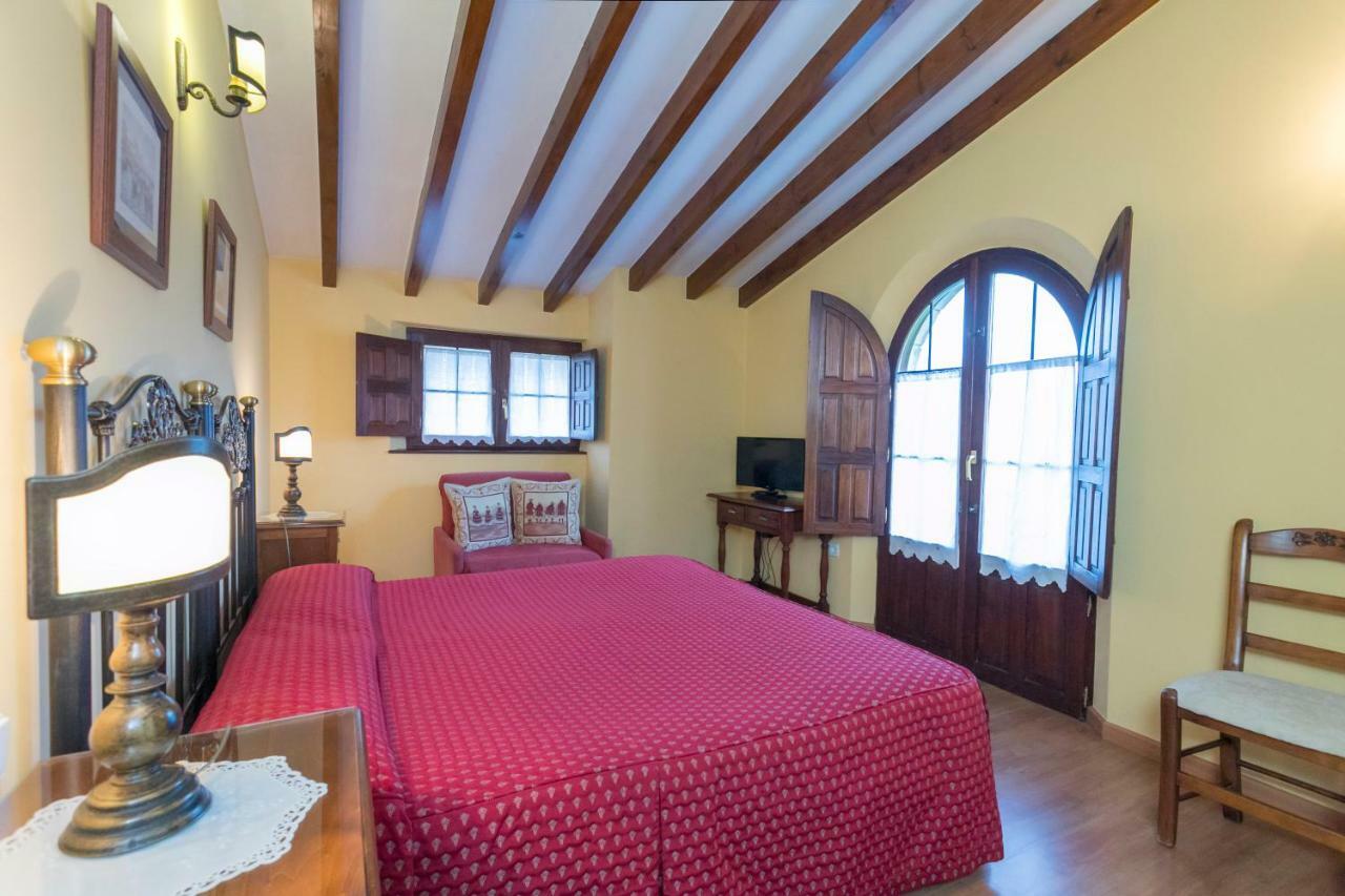 Posada De La Abadia - Adults Only Santillana del Mar Exterior photo